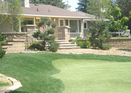Landscaped Home on a Golf Course in Roseville, MN Landscaped Home on a Golf Course in Roseville, MN